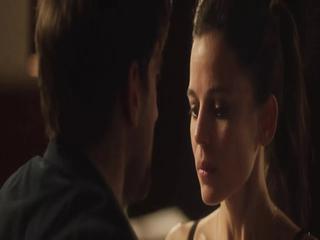 Hei&szlig;e Milf wird von hei&szlig;en Typ gefickt